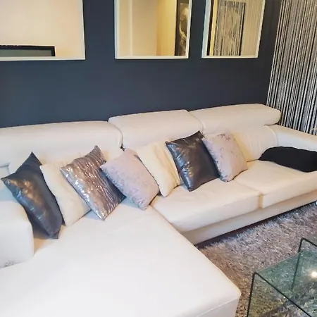 Opera Duplex Junto Al Teatro Campoamor Apartamento *